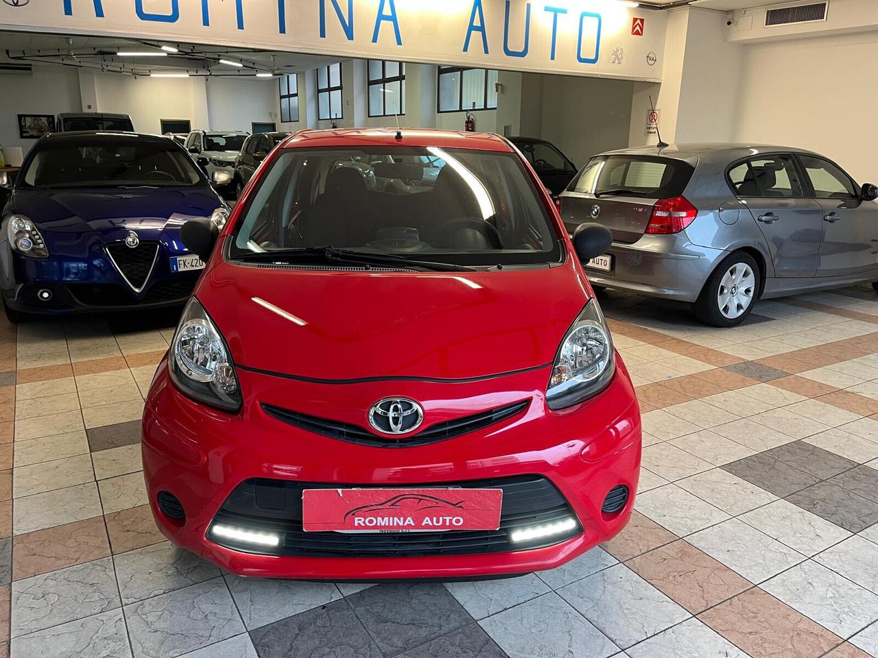 Toyota Aygo 1.0 12V VVT-i 5 porte Active Connect