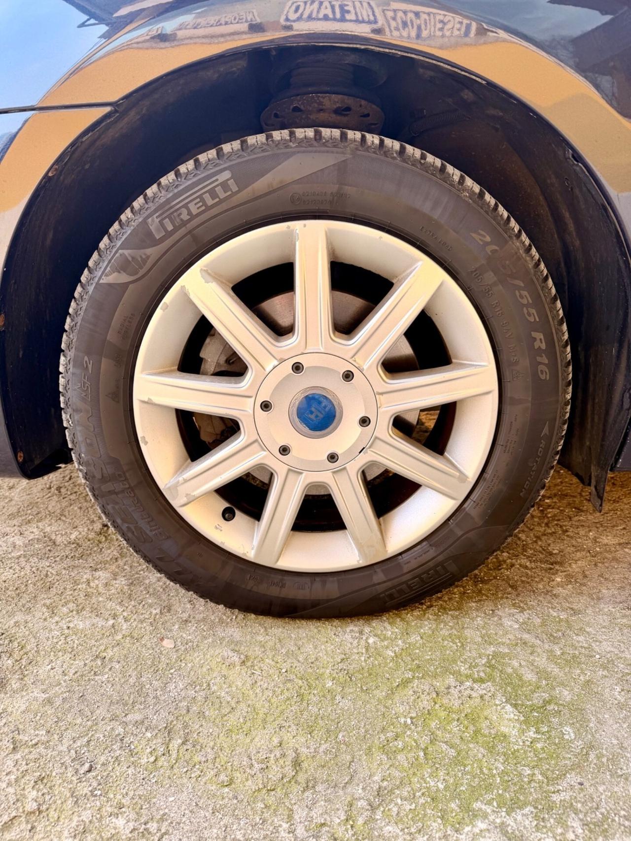 Fiat Croma 1.9 Multijet 16V aut. Must