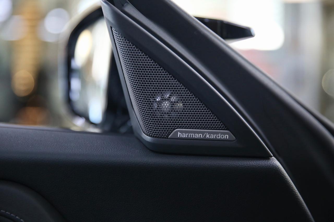 BMW M 240i xDrive auto