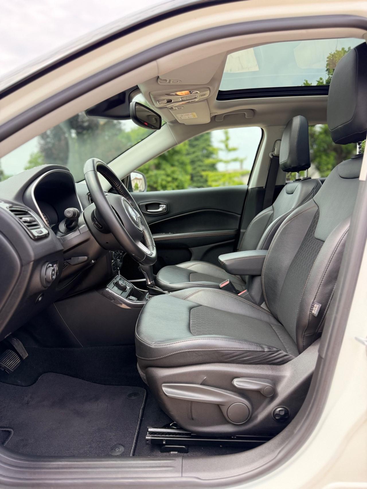 Jeep Compass 1.3 Turbo T4 190 CV PHEV AT6 4xe Business Plus