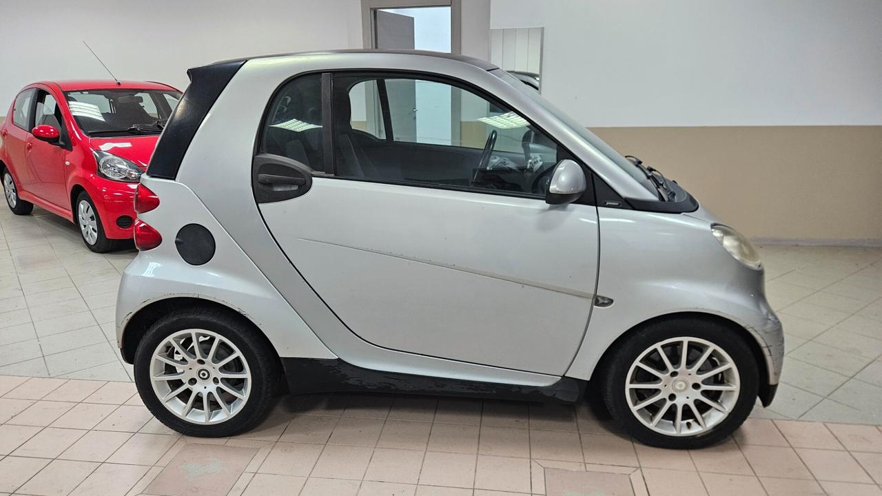 Smart ForTwo 1000 52 kW coupé passion