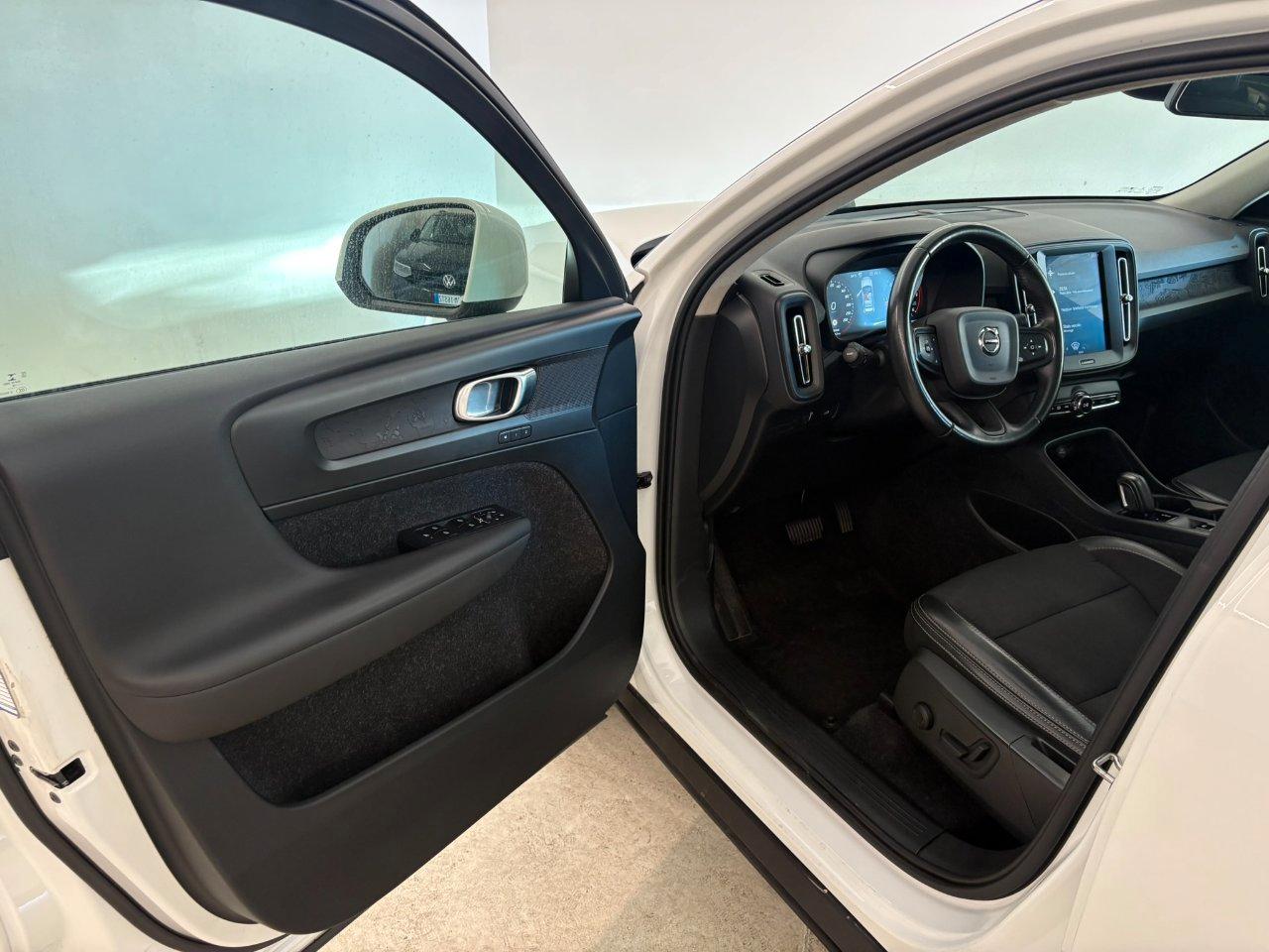 Volvo XC40 2.0 d3 Momentum geartronic