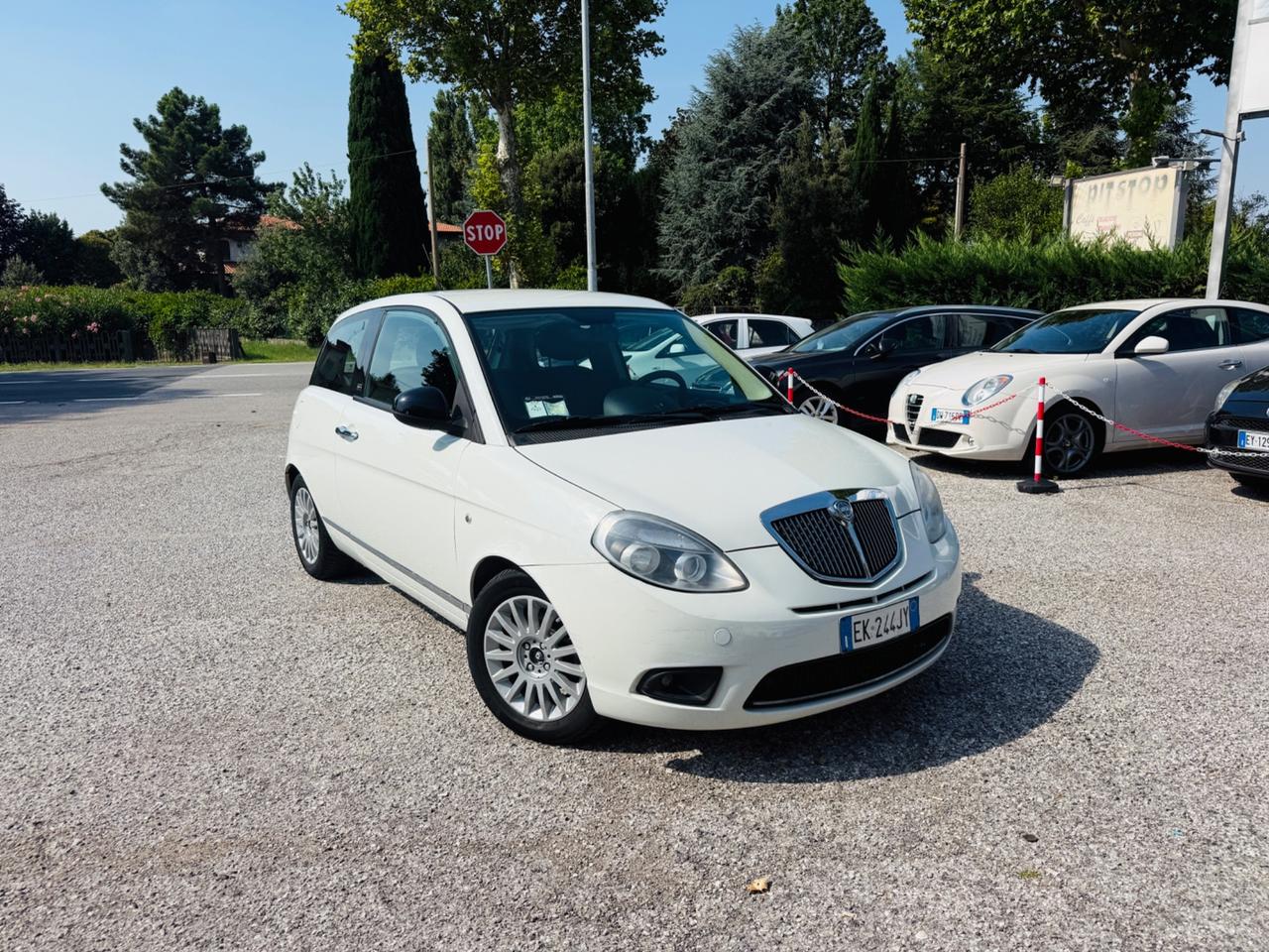 Lancia Ypsilon 1.2 69 CV