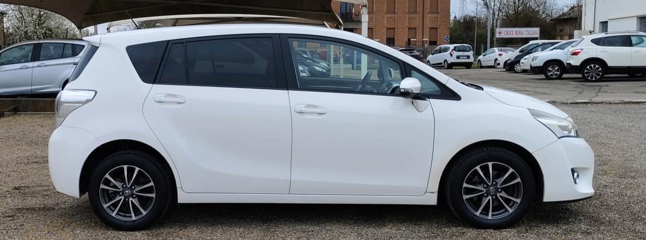 Toyota Verso 1.6 D-4D Style 7 posti