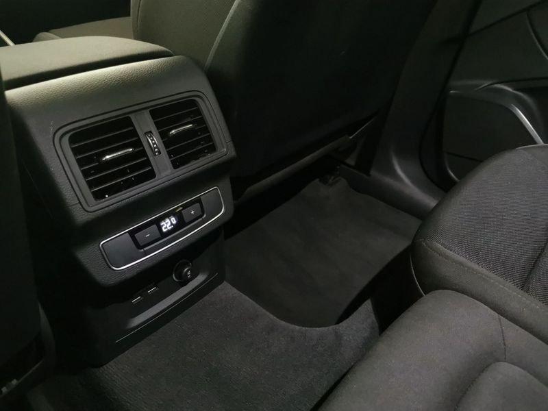 Audi Q5 Sportback 40 2.0 tdi mhev 12V S line quattro s-tronic