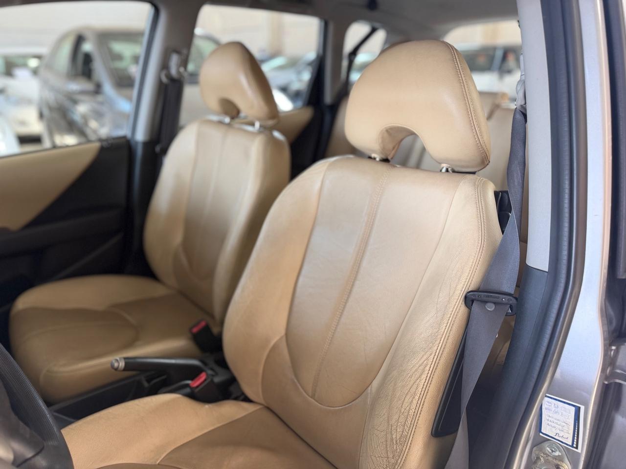 Honda Jazz 1.4 i-DSi 5p. Glam NEOPATENTATI