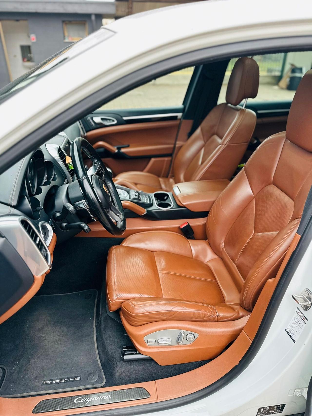 Porsche Cayenne 3.0 Diesel Platinum Edition