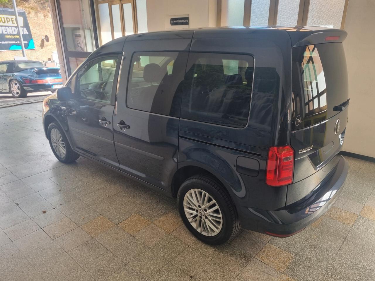Volkswagen Caddy 1.4 TGI Highline TELECAMERA, FRONT ASSIST, NAVI