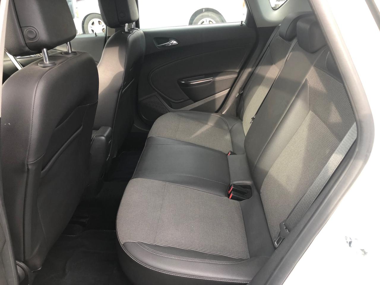 Opel Astra 1.7 CDTI 125CV 5 porte Cosmo