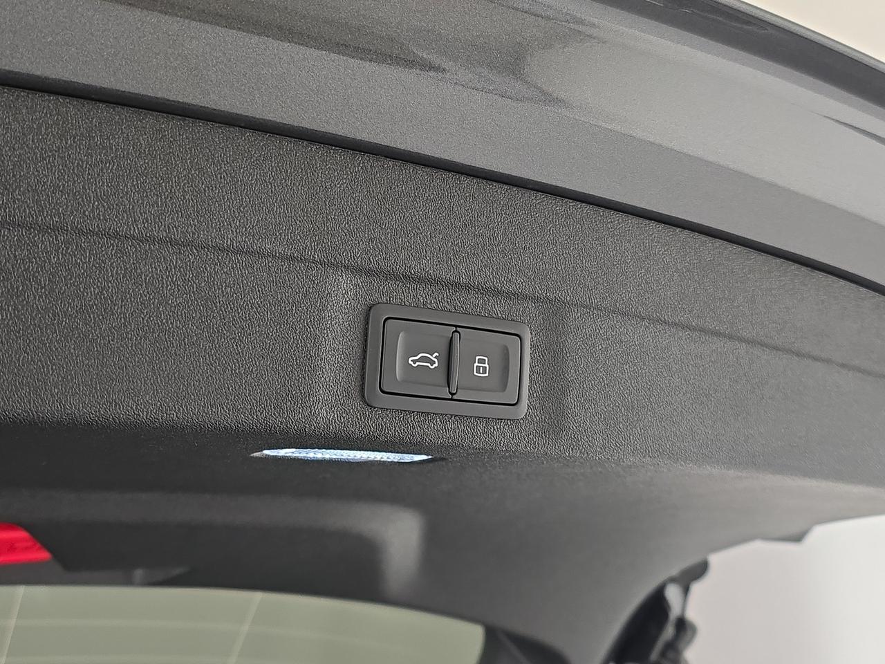 Audi A5 avant 2.0 tdi mhev+ business 204cv s-tronic