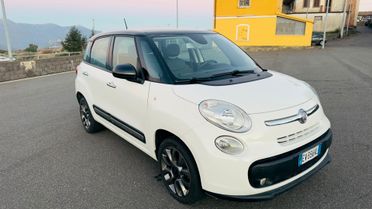Fiat 500L 1.6 Multijet 105 CV Panoramic Edition