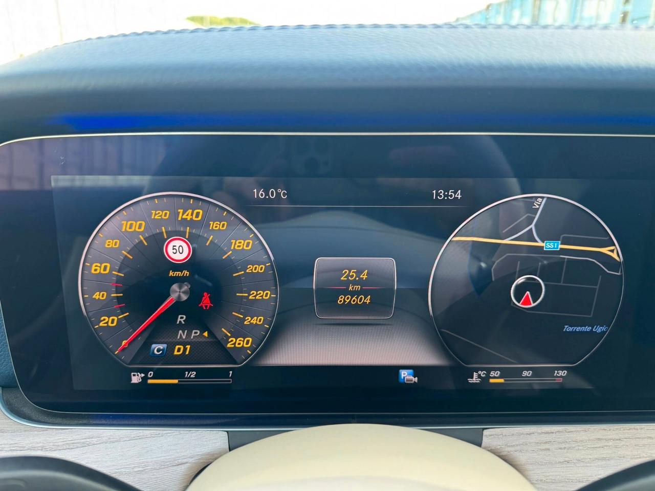 Mercedes-benz E 220 d 4Matic Auto Premium Plus