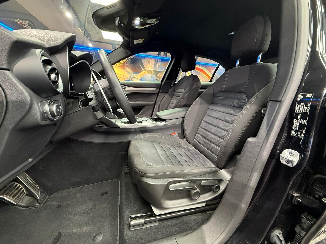 Alfa Romeo Stelvio 2.2 Turbodiesel 160 CV AT8 RWD Tributo Italiano (426)