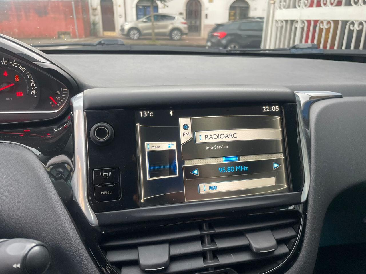 Peugeot 208 BlueHDi 100 S&S 5 porte Allure