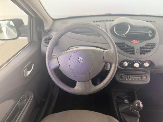 RENAULT Twingo 1.2 16V LEV Miss Sixty