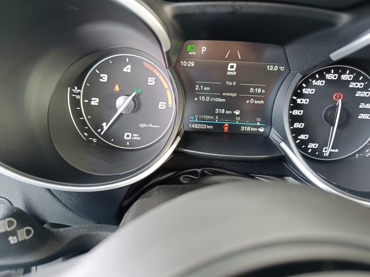 Alfa Romeo Stelvio 2.2 Turbodiesel 160 CV AT8 RWD Business Sport