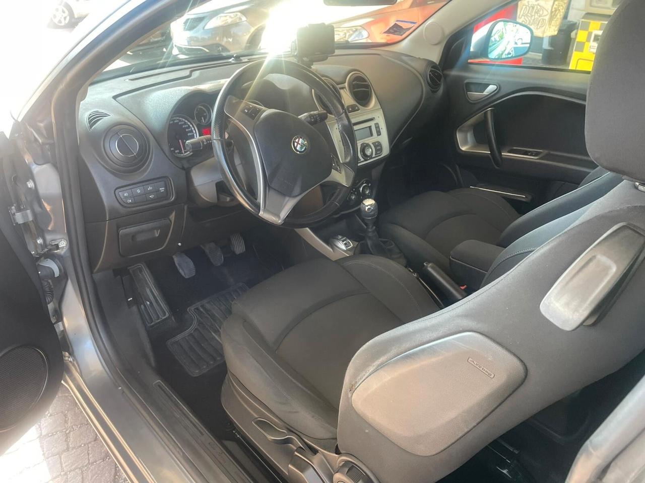 Alfa Romeo MiTo 1.4 105 CV M.air S&S Distinctive Sport Pack