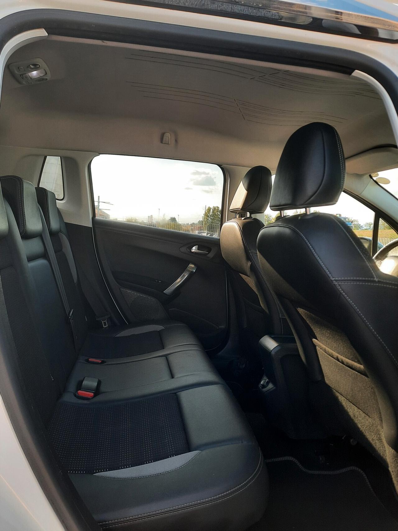 Peugeot 2008 PureTech 82 Allure