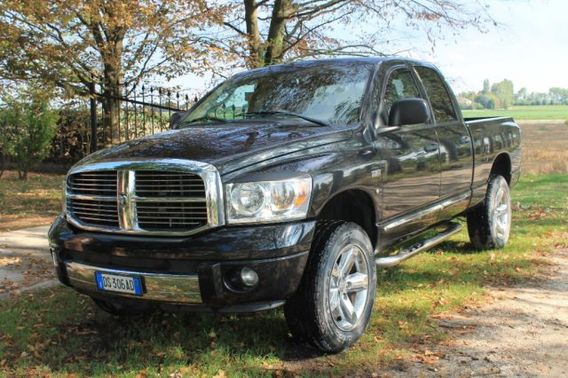 DODGE RAM 2500 Laramie 6 POSTI - GPL