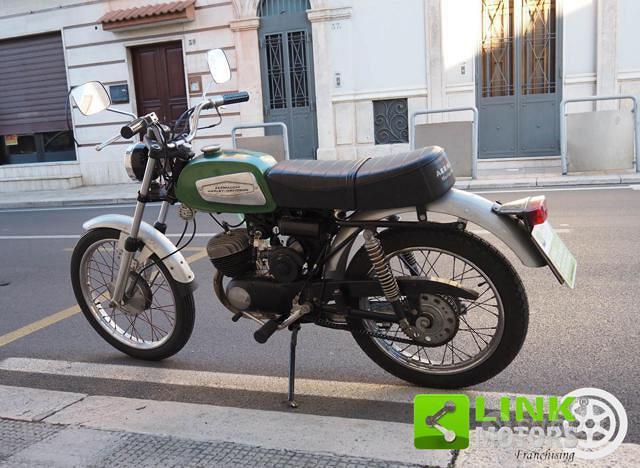 AERMACCHI Altro -HARLEY DAVIDSON 125 DE LUXE