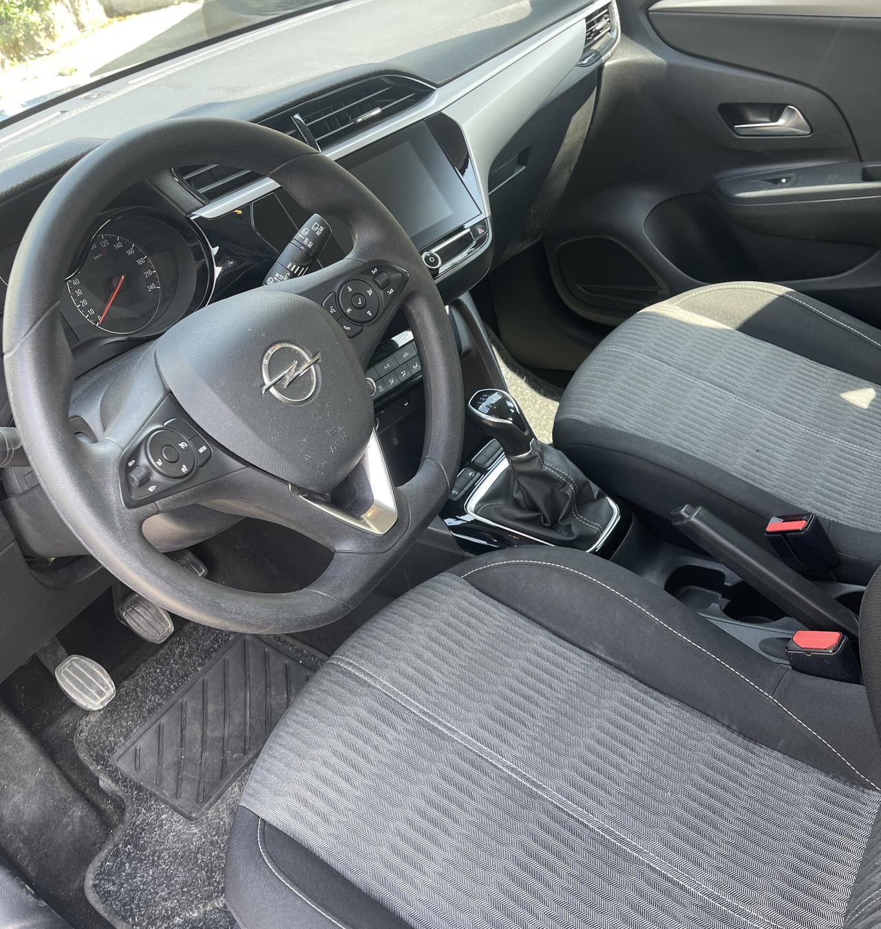 Opel Corsa 1.2 Edition NEOPATENTATI