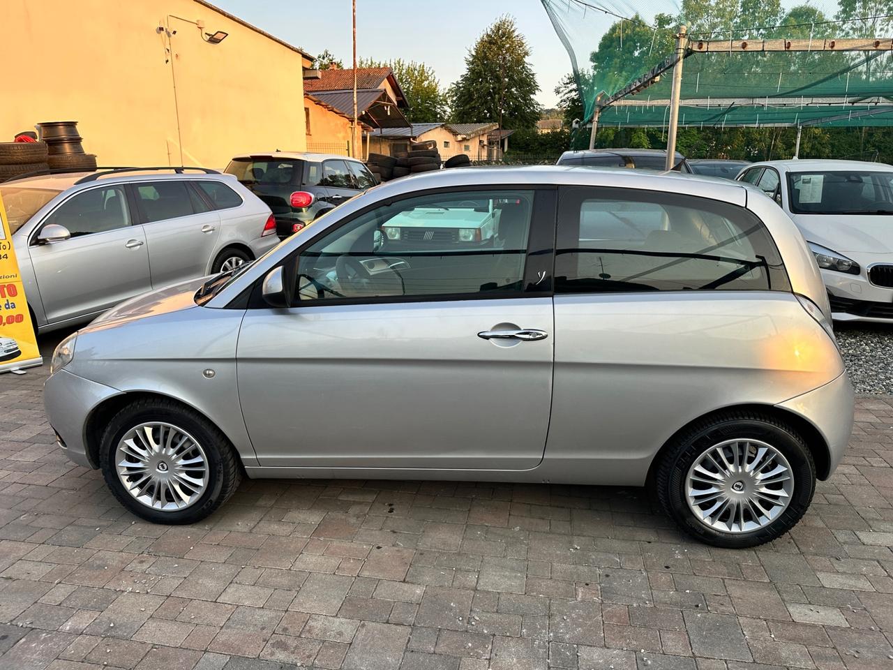 Lancia Ypsilon 1.2 Benzina