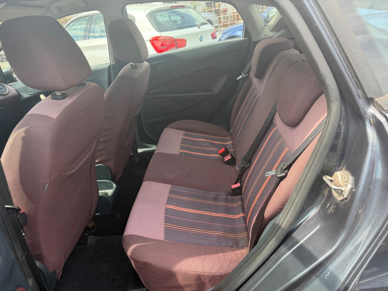 Ford Fiesta Ikon 1.4 TDCi 70CV 5 porte