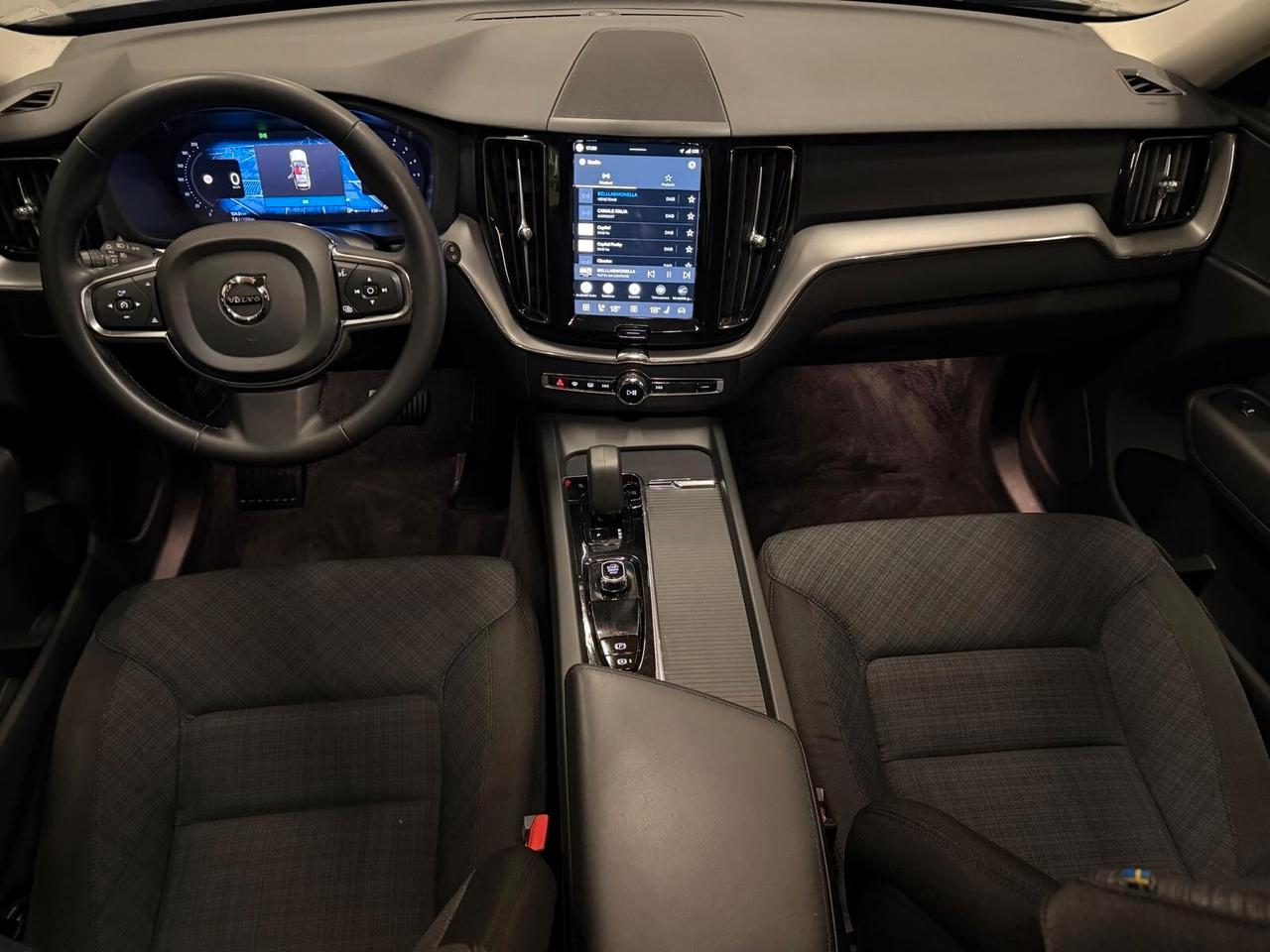 Volvo XC 60 XC60 B4 (d) AWD automatico Core