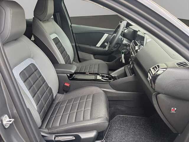 Citroen C4 PureTech 130 S&S EAT8 Plus