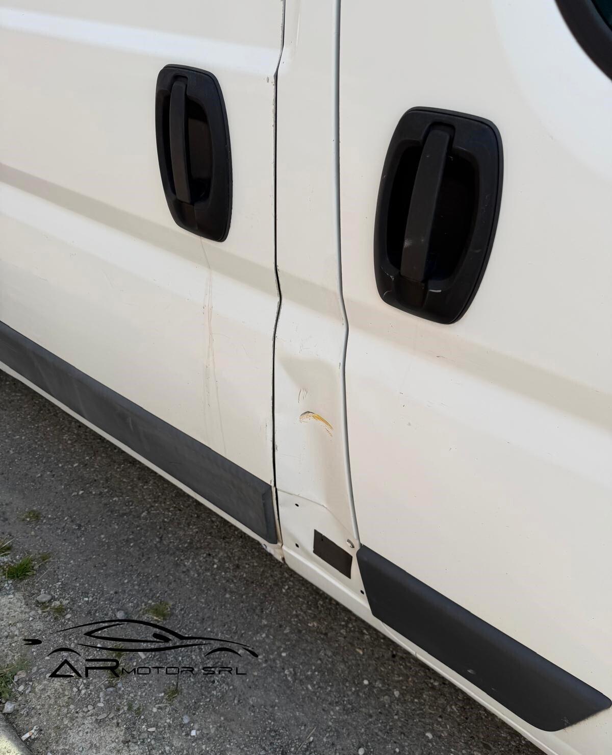 Peugeot BOXER 2.2 130 CV