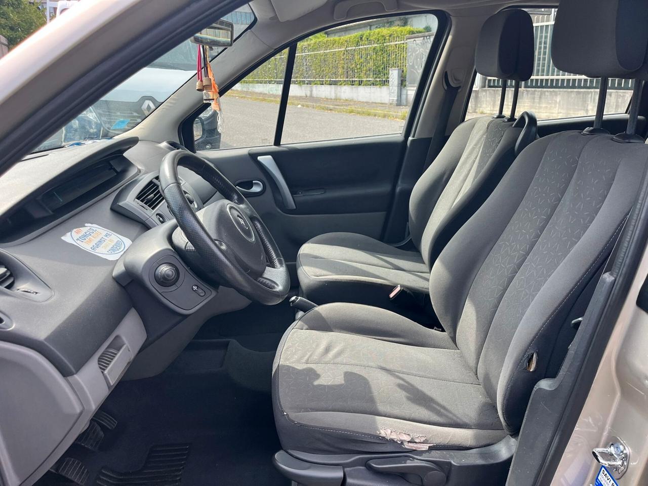 Renault Scénic 1.6 16V GPL