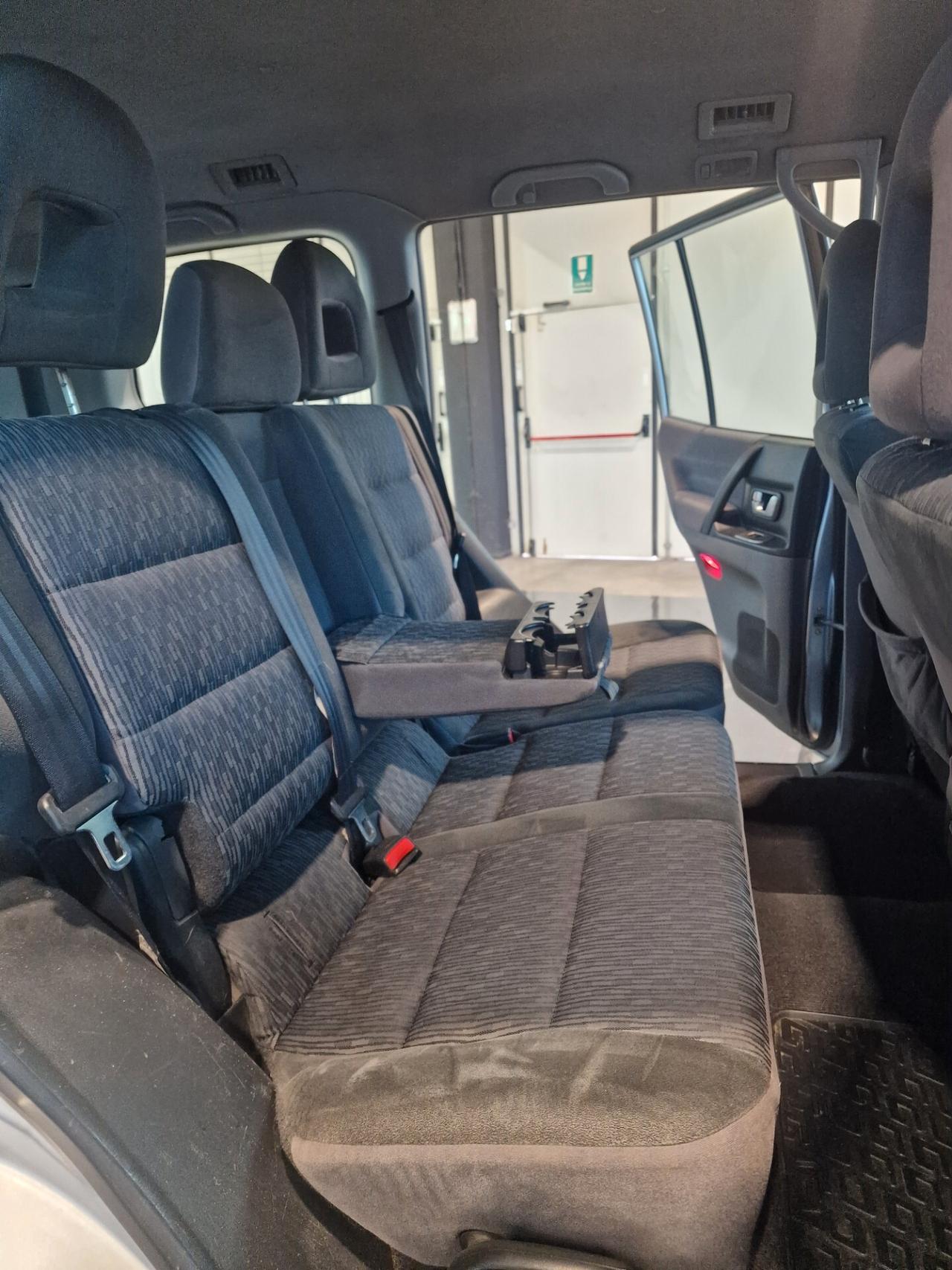 Mitsubishi Pajero 3.2 16V DI-D 5p. GLX 7 posti