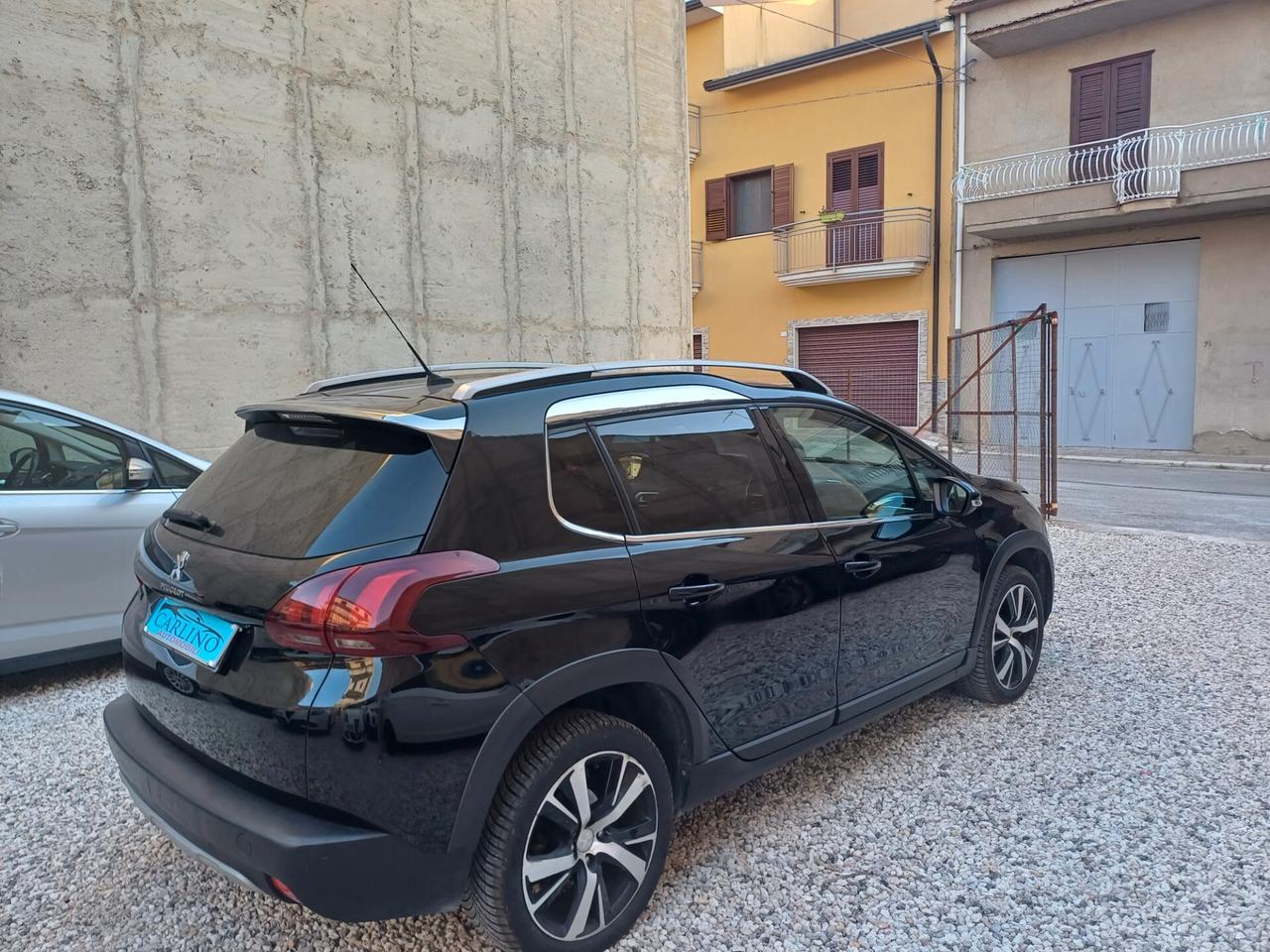 Peugeot 2008 BlueHDi 120 S&S Allure