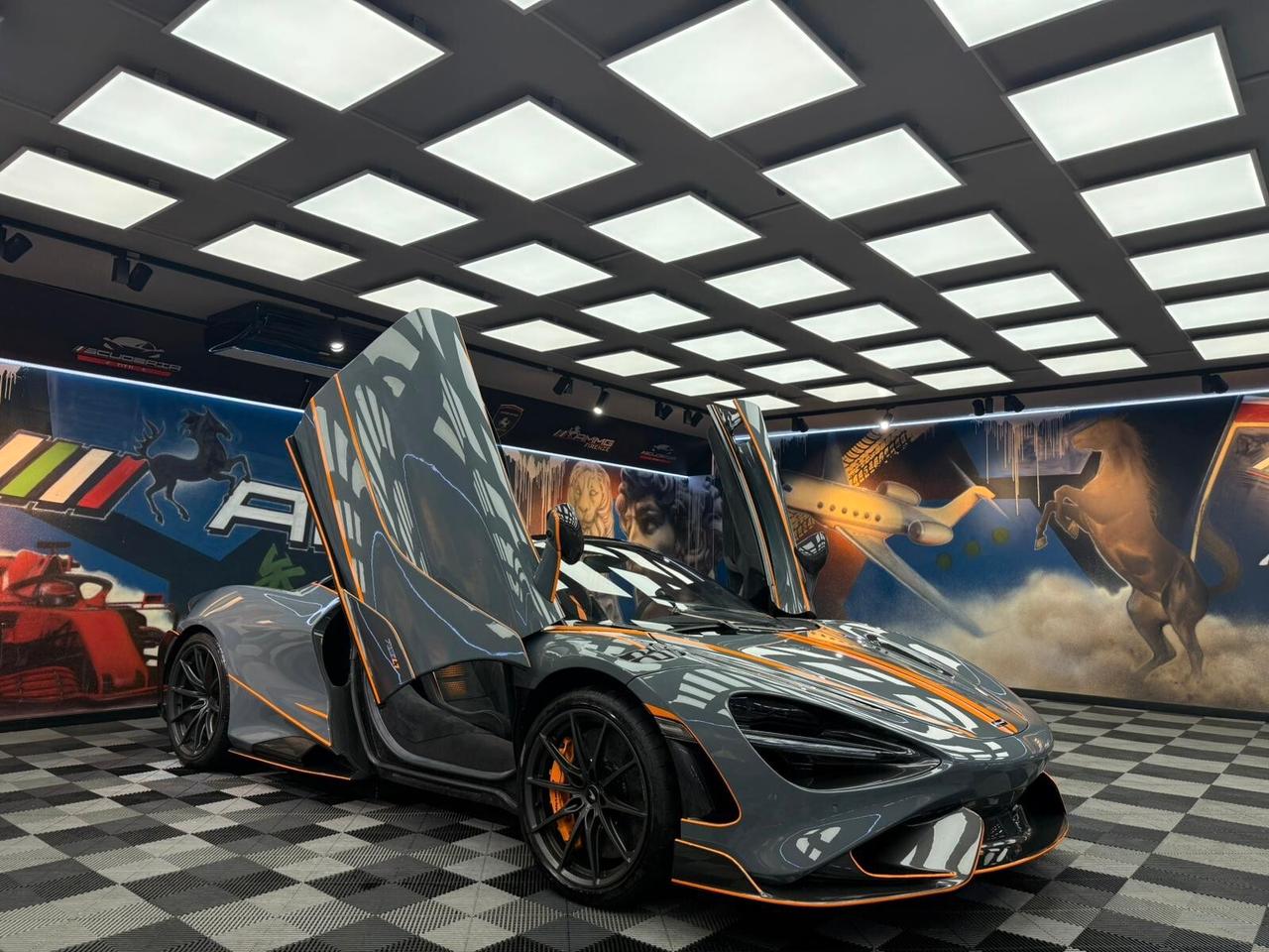 Mclaren 765LT (765)