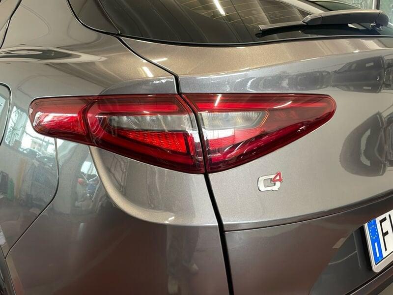 Alfa Romeo Stelvio 2.2 Turbo Diesel 190CV AT8 Q4 Business