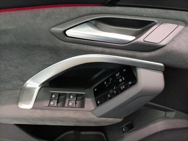 AUDI Q5 40 TDI 204 CV quattro S tronic Identity Black
