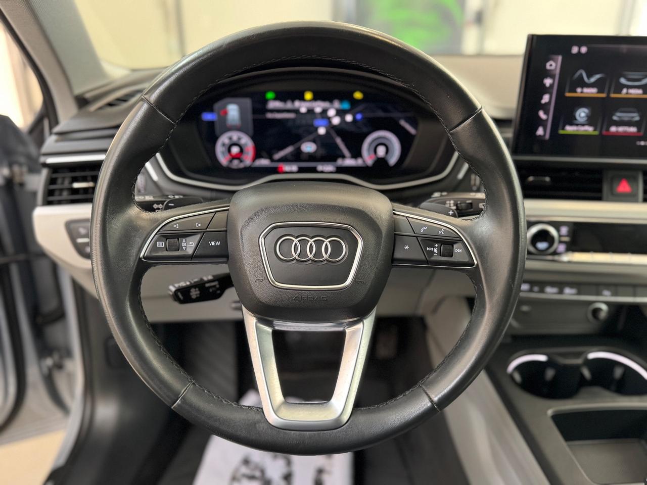 Audi A4 Avant 30 TDI/136 CV S tronic Business Advanced