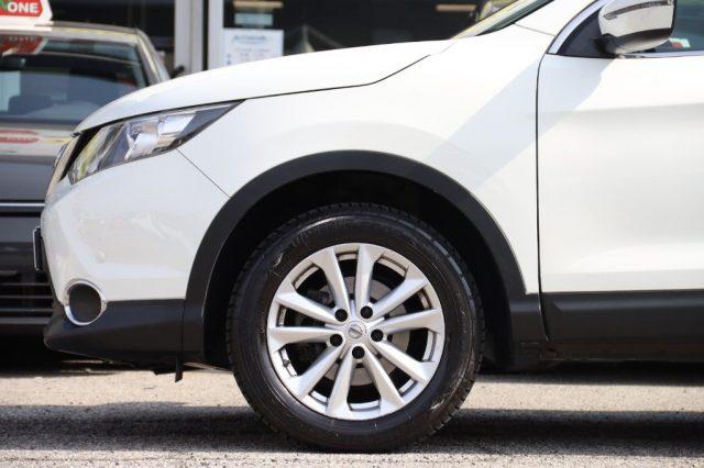 NISSAN Qashqai 1.2 DIG-T