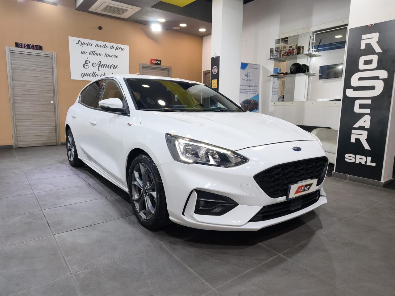 Ford Focus 1.5 TDCi 120 CV ST Line