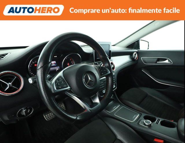 MERCEDES-BENZ CLA 200 d Automatic Premium