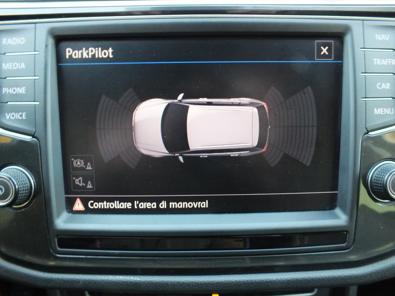 VW TIGUAN 1.6 TDI BUSINESS-NAVI-UNIPROPRIETARIO-