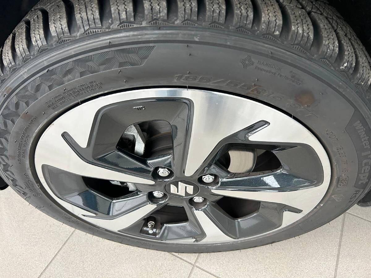 Suzuki Swift 1.2h Top 2wd 82cv CVT