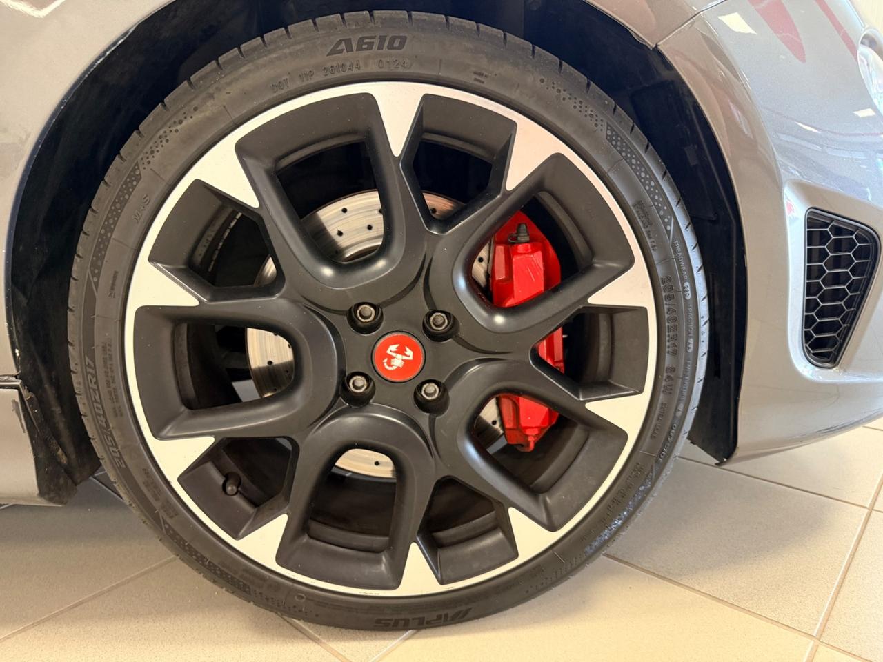 Abarth 595 1.4 Turbo T-Jet 180 CV Competizione