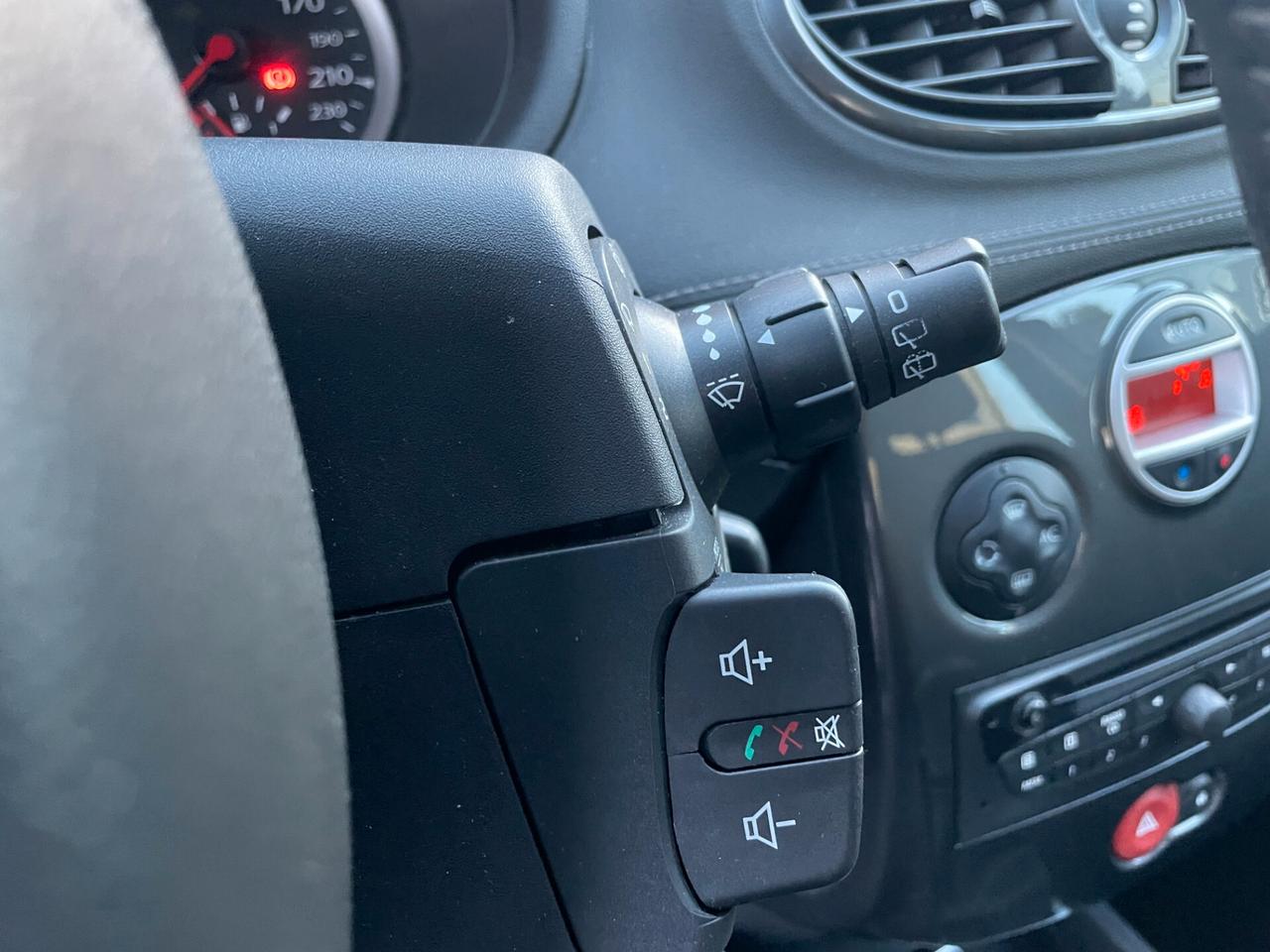 Renault Clio 1.2 16V 5 porte 20th Anniversario