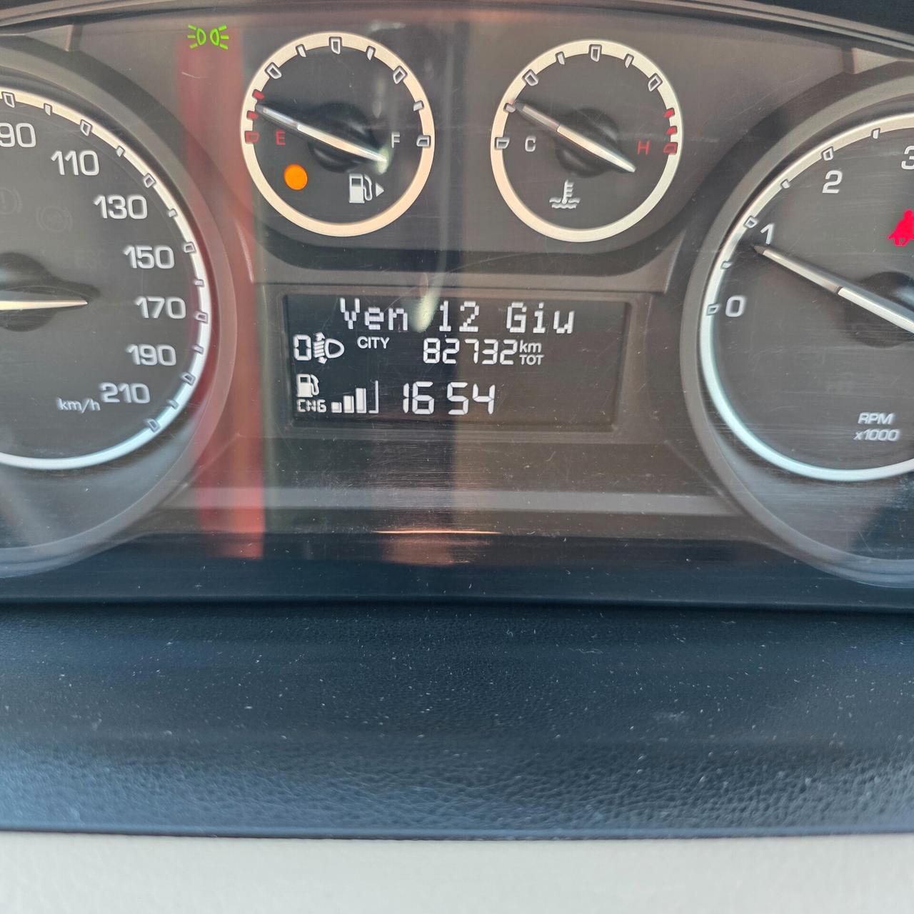 Lancia Ypsilon 0.9 TwinAir 85 CV 5 porte Metano Ecochic Gold