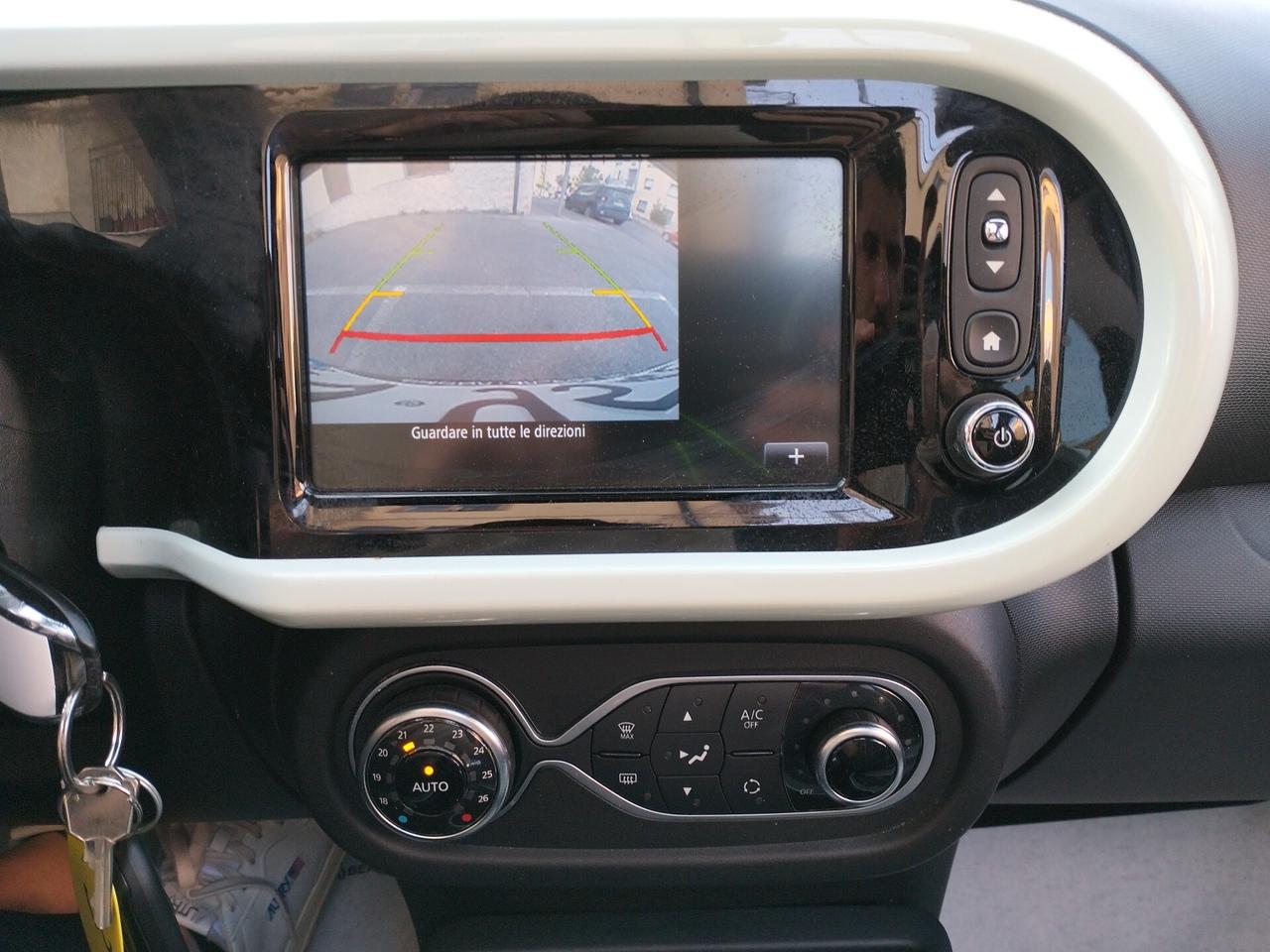 RENAUL TWINGO III 2019 0.9 tce La Parisienne 90cv my18 IVA ESPOSTA