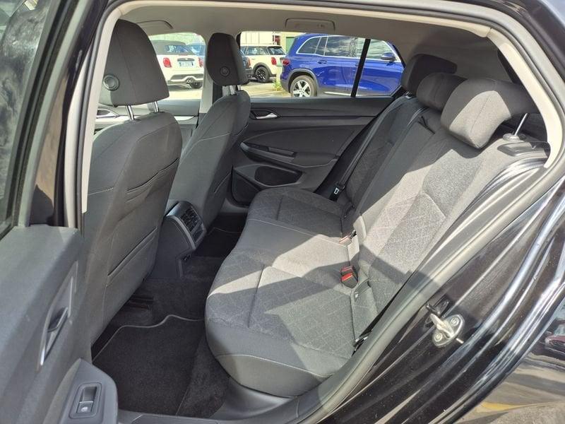 Volkswagen Golf 2.0 tdi Life 150cv dsg