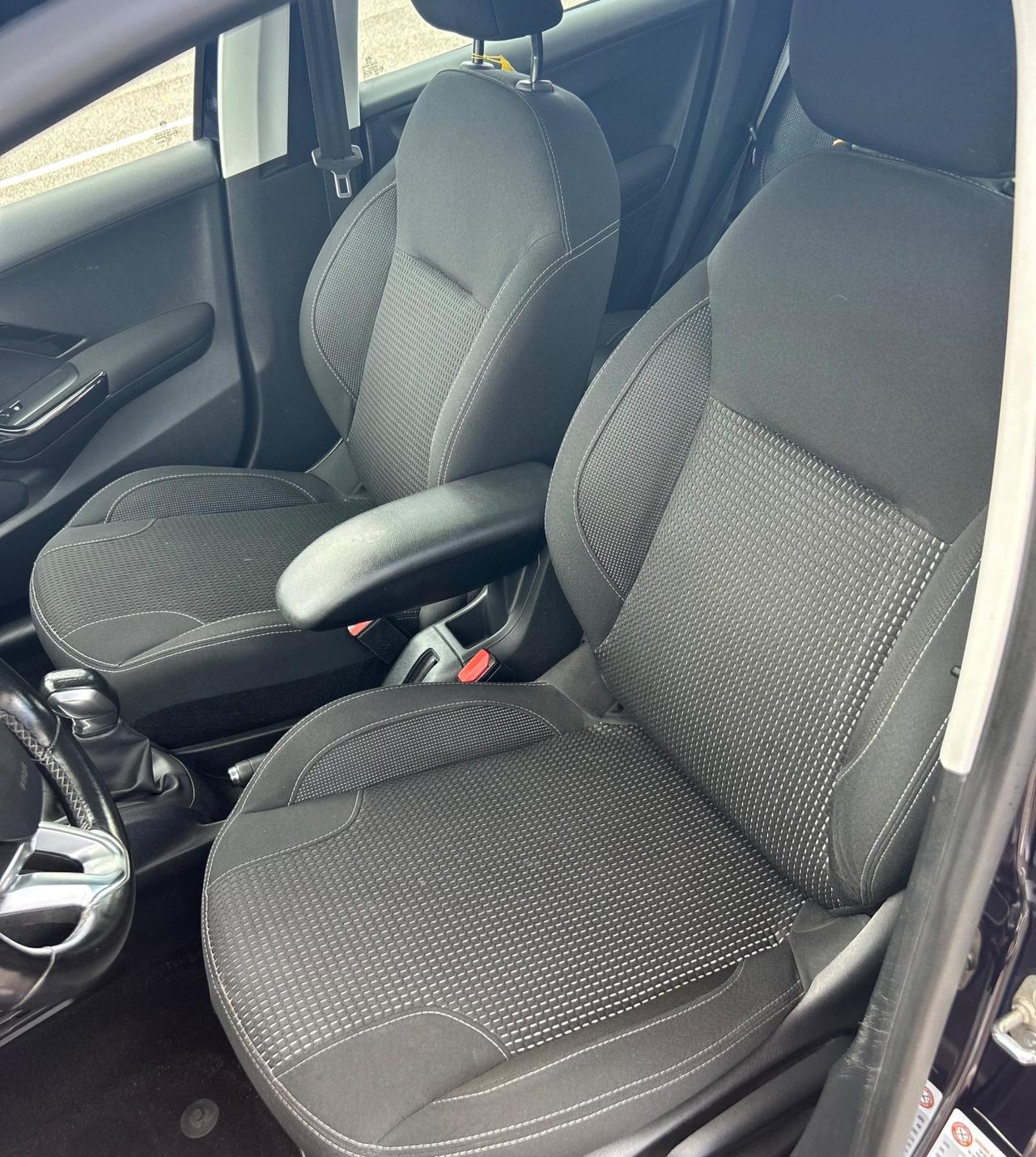 Peugeot 208 BlueHDi 5p Allure Neopatentati 2016