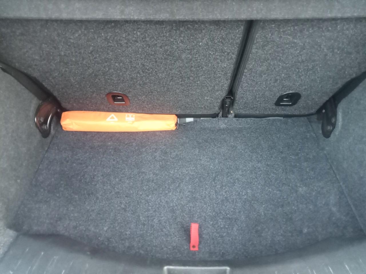 Lancia Ypsilon 1.0 FireFly 5 porte S&S Hybrid Platino