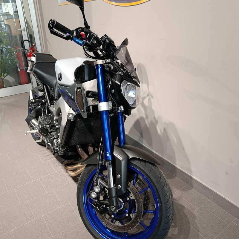 Yamaha MT-09 ABS - 2015